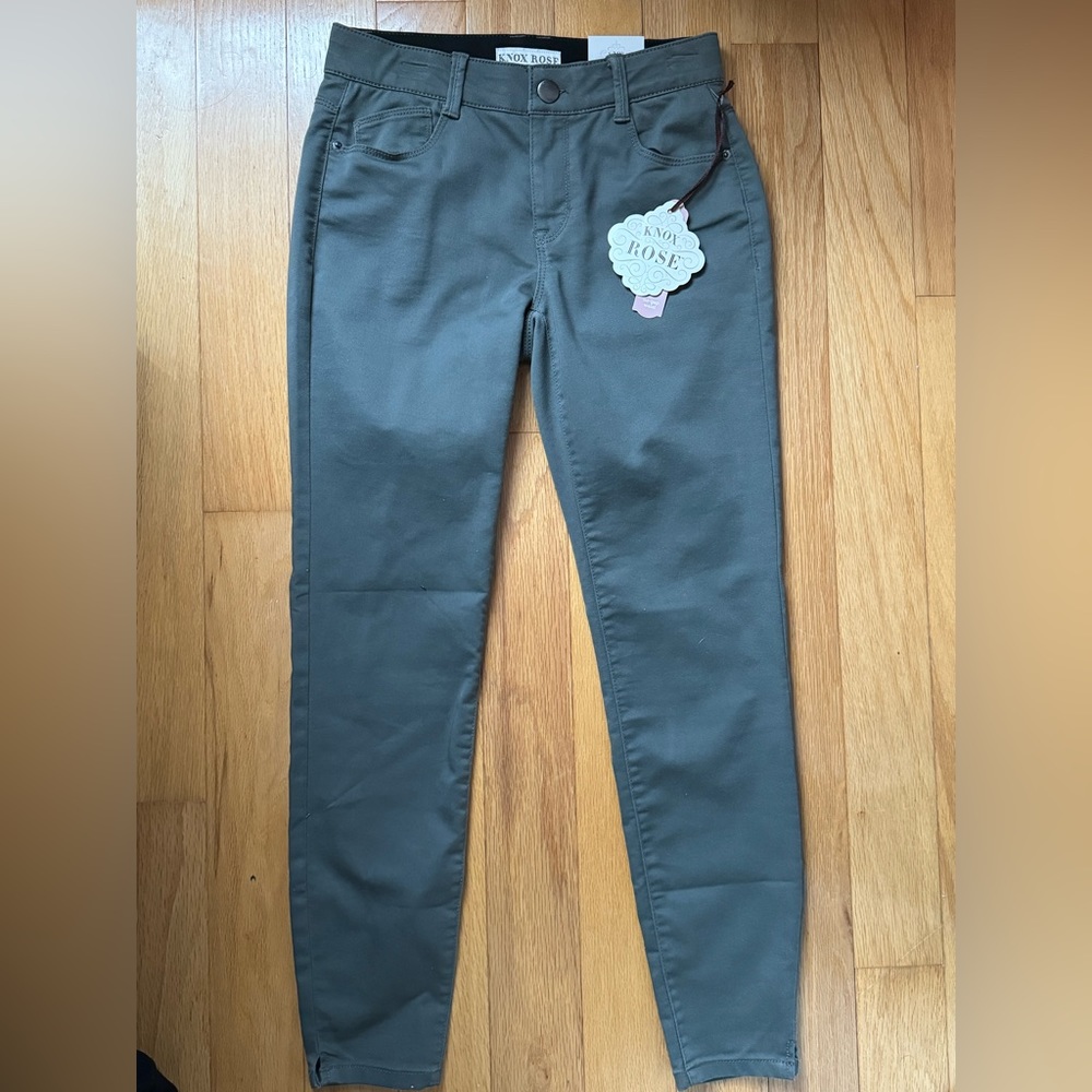 Women Olive green skinny pants